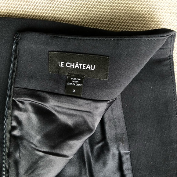 Le Chateau Navy Pencil Skirt NWOT - Picture 5 of 6